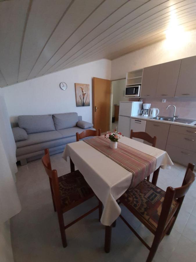 Apartmani Ivan I Ruza Lopar Exterior foto