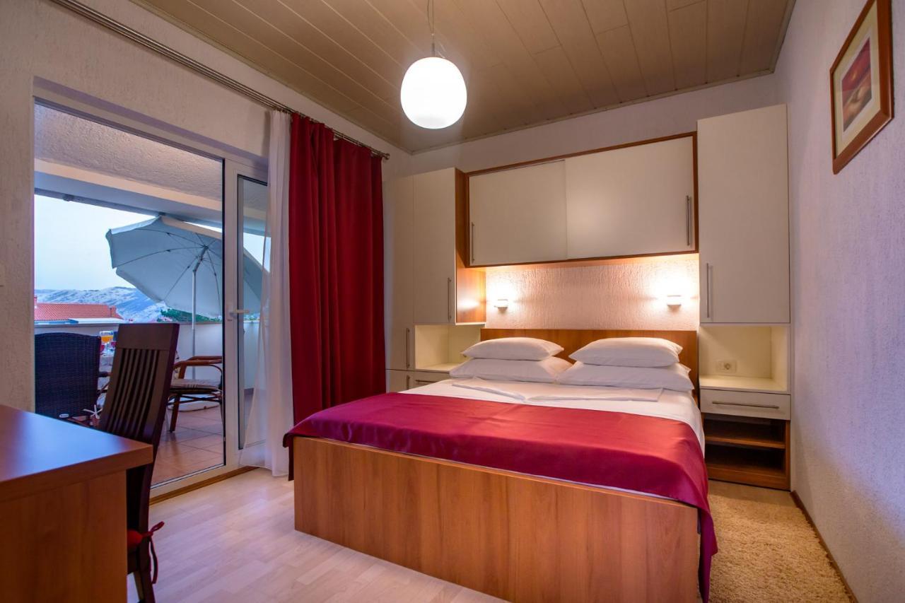 Apartmani Ivan I Ruza Lopar Exterior foto