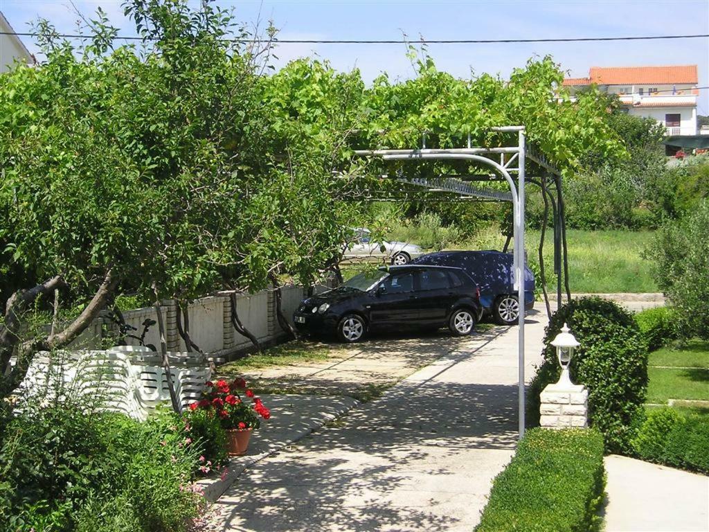 Apartmani Ivan I Ruza Lopar Exterior foto
